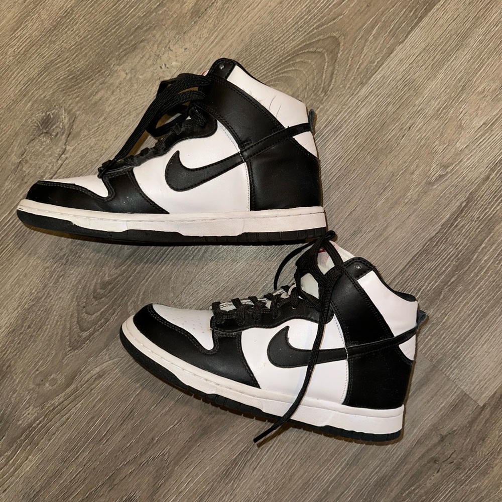 Nike Dunks High - image 1